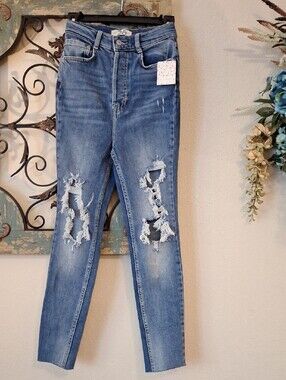 We The Free Ripped Skinny Jeans in Blue. NWT Size 26